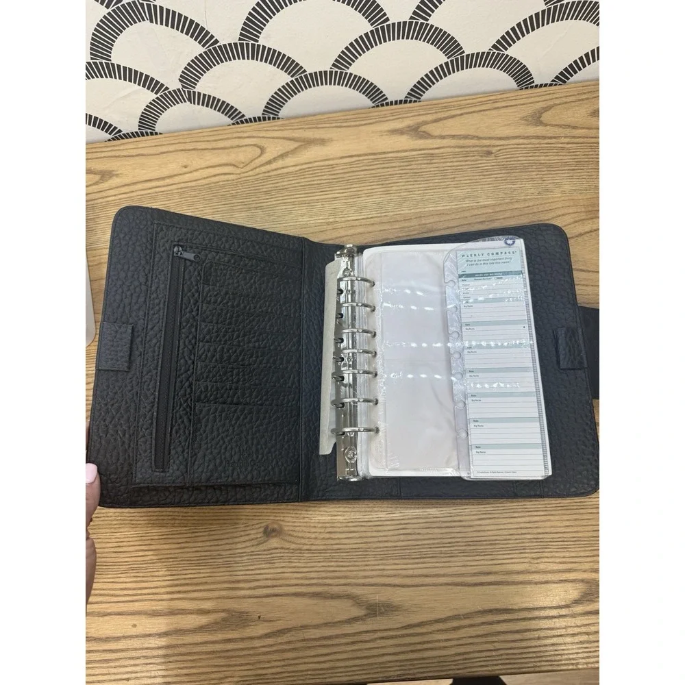 Franklin Covey 365 Monthly Weekly Organizer Planner Black Faux Leather & Notes